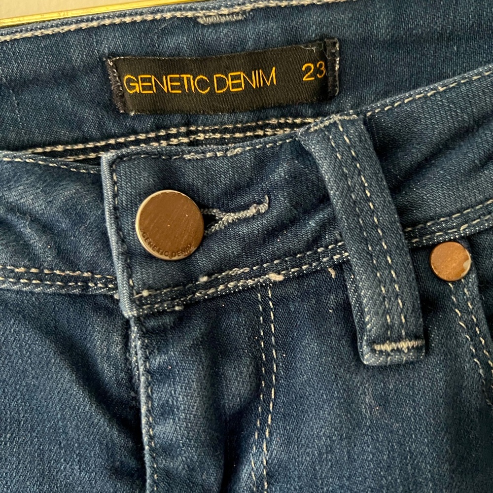 Genetic denim size 23 luxury jeans, straight like skinny jeans